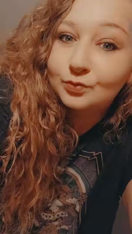 companion Chloe / Chloeblue83 in Edison, NJ