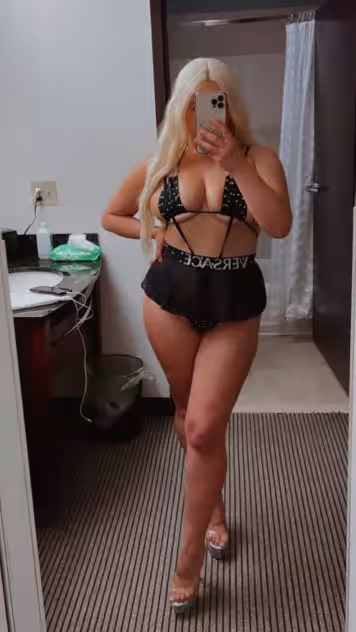 companion Adrianna Dream / Cali DaTruth /Traveling Temptress in Hartford, CT