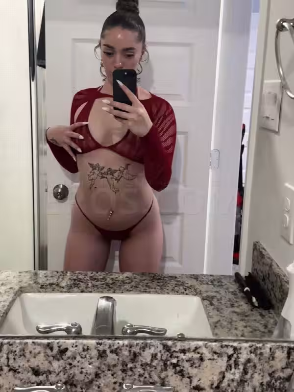 Escort/Massage Skyy in Houston, TX