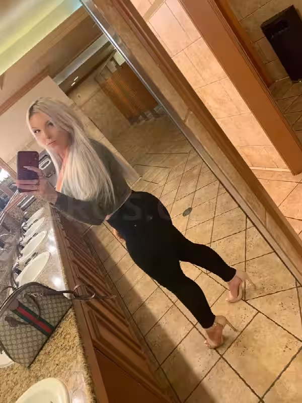 companion/Massage Myya in Miami, FL