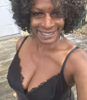 Escort/Massage Dena in Minneapolis, MN
