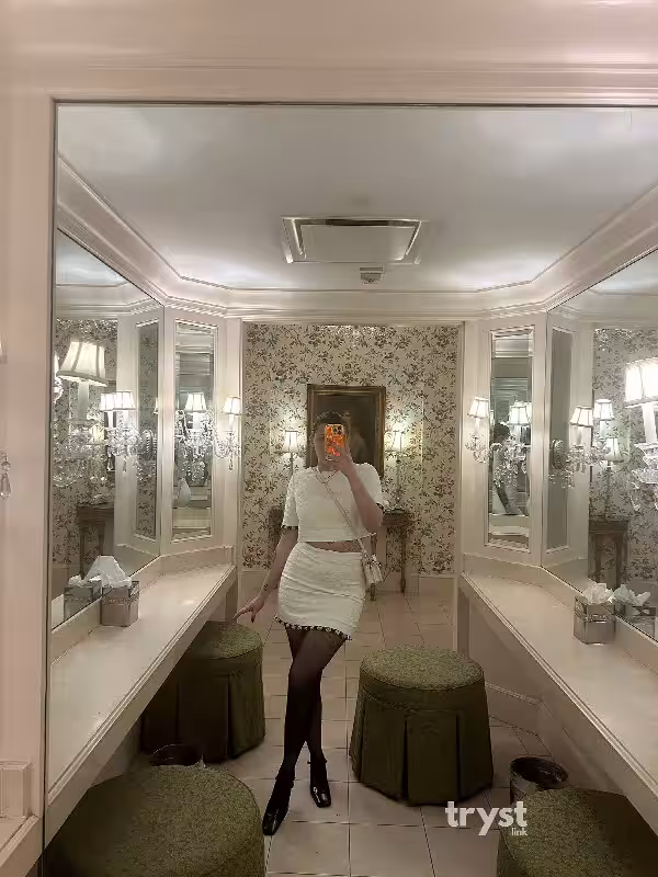Escort/Massage/S&M Arabella Windsor in New York City - Manhattan, NY