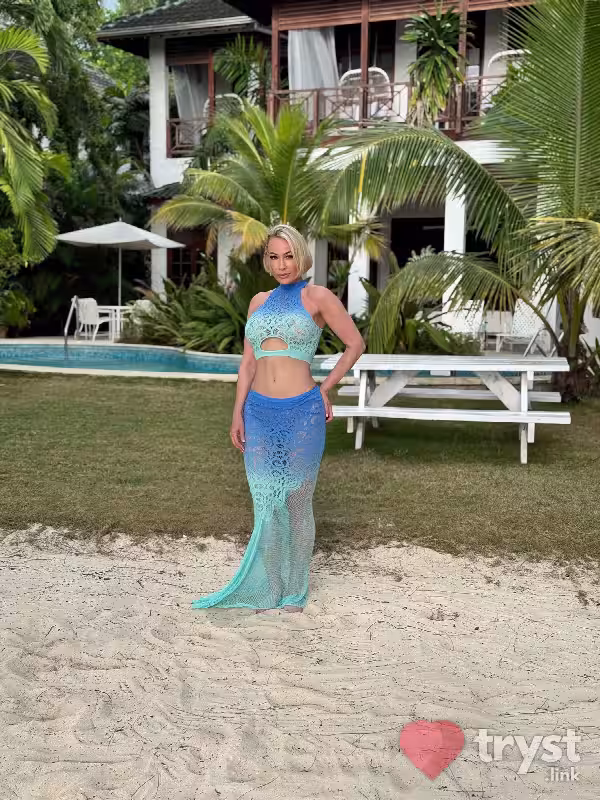Escort Mellanie Monroe / Gia in New York City - Manhattan, NY