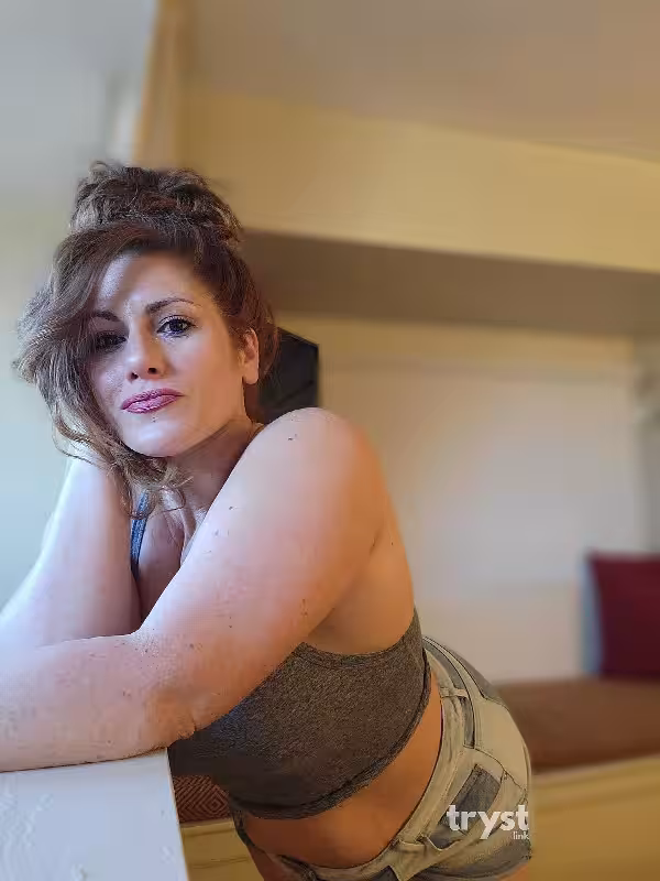 Escort Josie in Phoenix, AZ