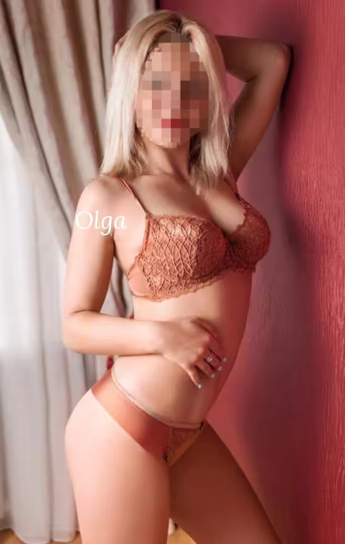 Escort Olga in Wheeling, IL