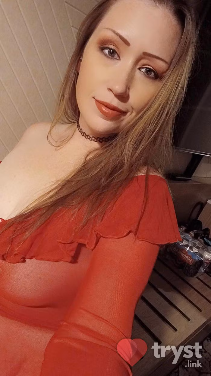 Escort Alice in Pasadena, CA