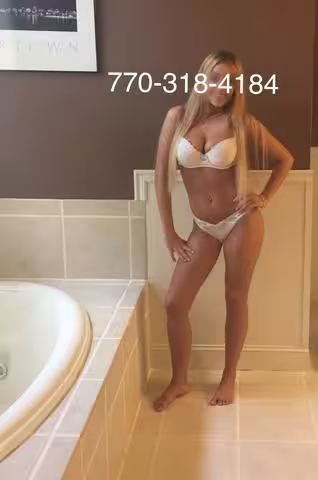 Escort Mila in Columbus, OH