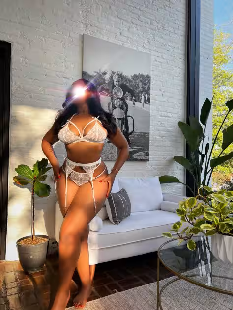 companion/Massage/S&M Naomi / Naomy in The Bronx, NY